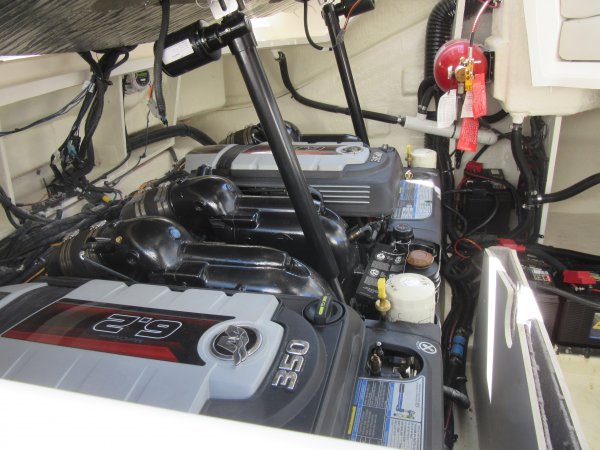 Used 2022  powered Power Boat for sale